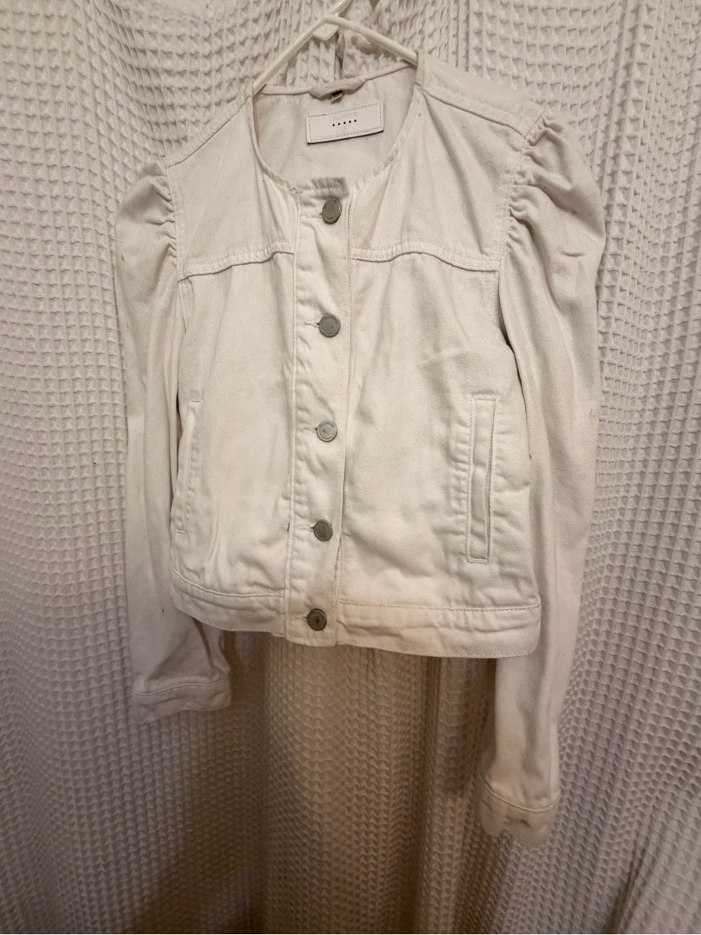 Blank NYC Off-White Cropped Jean Jacket with Puff Shoulder